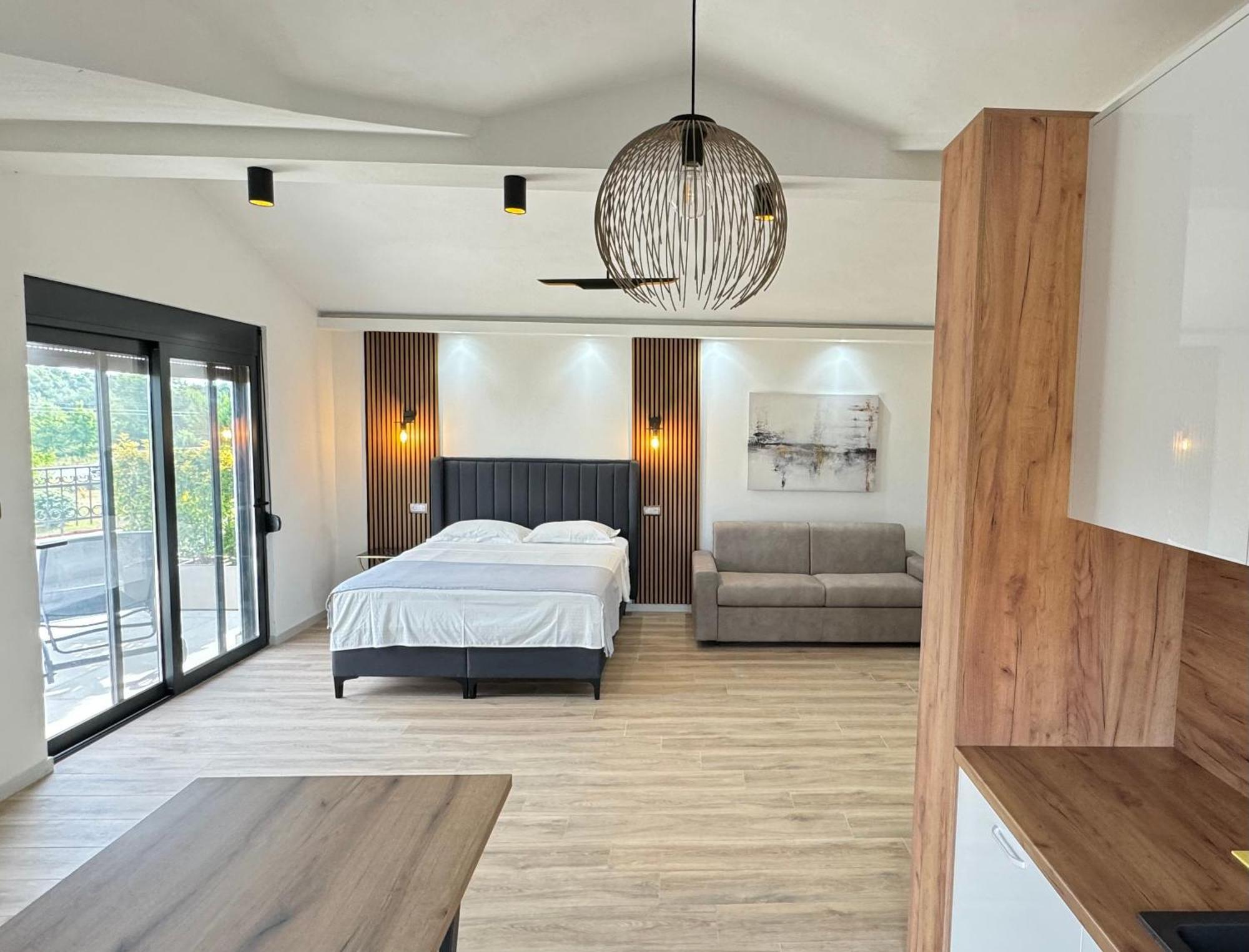 Apartments Lj Ulcinj Extérieur photo